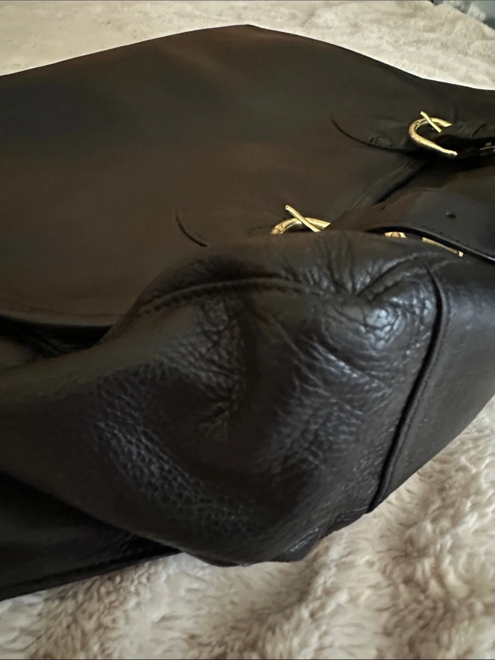 Gorgeous Vintage-Style Black Real Leather Messenger Bag / Briefcase 💼
